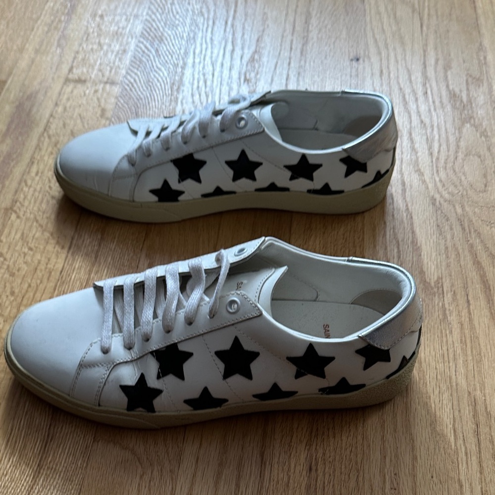 Saint Laurent White and Black Star Sneakers - Picture 4 of 5